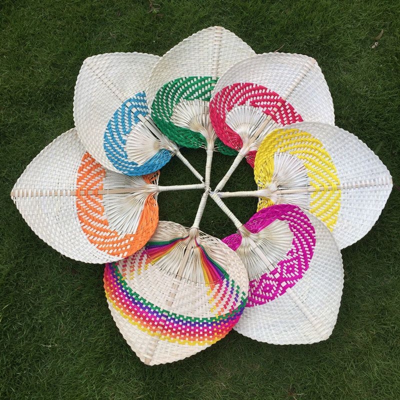 Őszibarack alakú bambusz ventilátor régimódi színes őszibarack szív alakú ventilátor nyári kézi ventilátor régi baba szúnyogriasztó hűtőventilátor bambusz kézműves