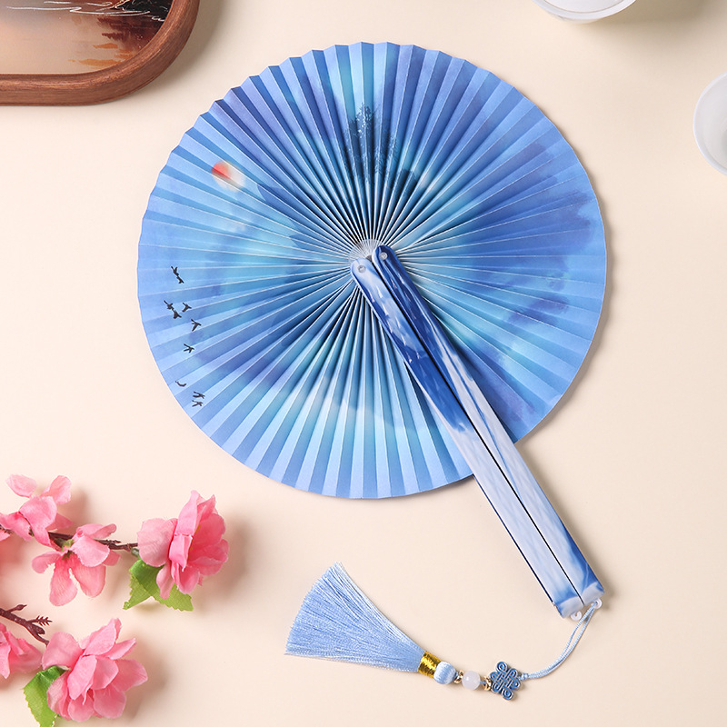 Tuan legyező Mágneses összecsukható legyező Kínai antik legyező Női tánc Hanfu legyező Diák összecsukható legyező tánc Guofeng