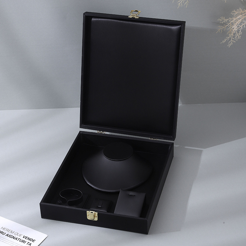 Határokon átnyúló raktáron Kombinált öltöny Ékszertartó Flanel ékszerkorong Ékszerbolt Gyűrű Karkötő Nyaklánc Fülbevaló Többcélú állvány