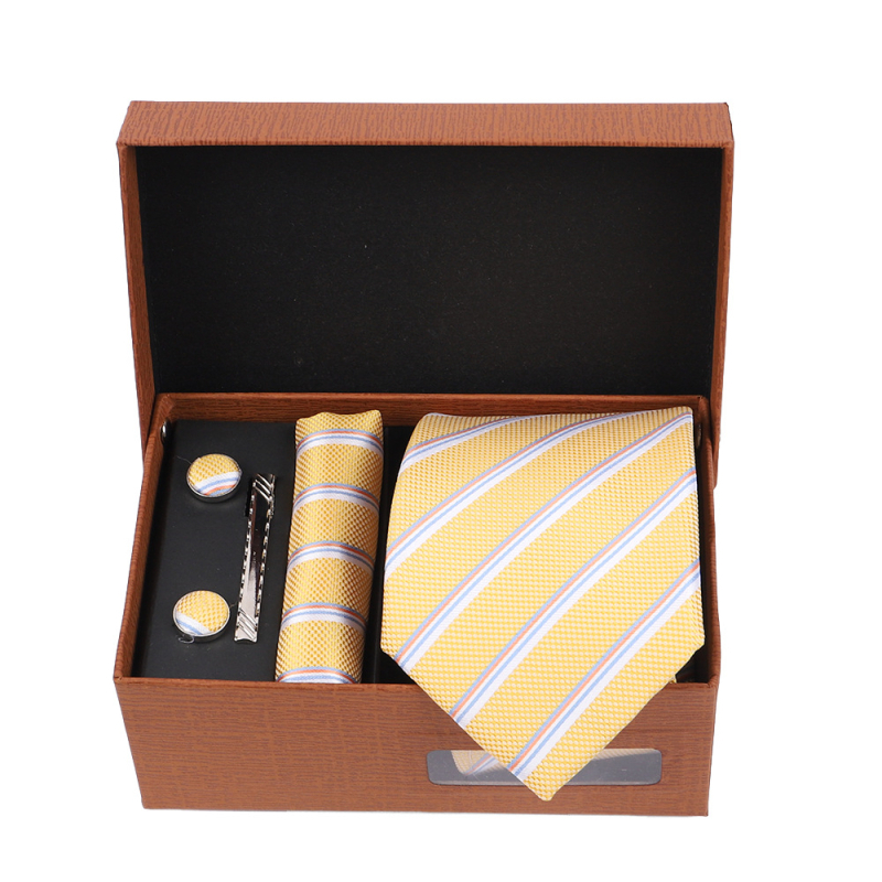2025 Új Férfi Nyakkendő Szett Ajándékdobozban Luxus Divatos Ajándék Férfi Üzleti Nyakkendő 4 Részes Szett