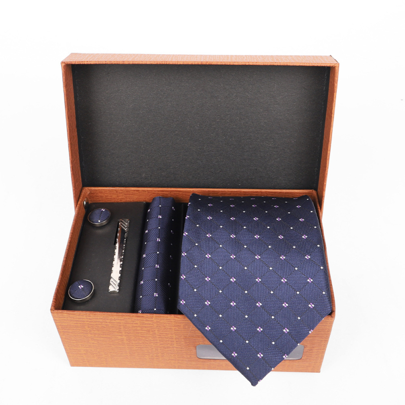 2025 Új Férfi Nyakkendő Szett Ajándékdobozban Luxus Divatos Ajándék Férfi Üzleti Nyakkendő 4 Részes Szett