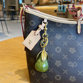 Gamyklinis tiesioginis aukso kriaušės raktų pakabuko pakabukas, mados asmenybės krepšys, pakabukas, raktų žiedo aksesuarai