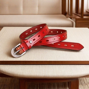 Európai és amerikai népszerű alkalmi marhabőr öv divatos szerszámok üreges kétrétegű marhabőr női övvel