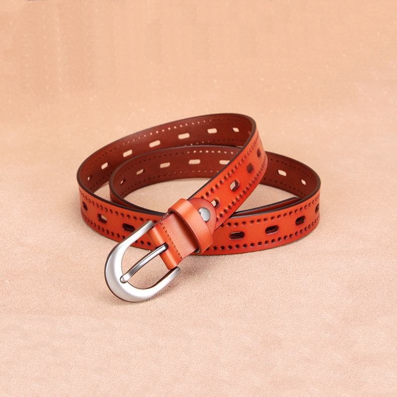 Európai és amerikai népszerű alkalmi marhabőr öv divatos szerszámok üreges kétrétegű marhabőr női övvel