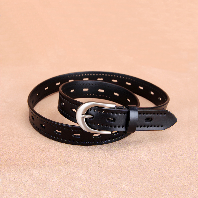 Európai és amerikai népszerű alkalmi marhabőr öv divatos szerszámok üreges kétrétegű marhabőr női övvel