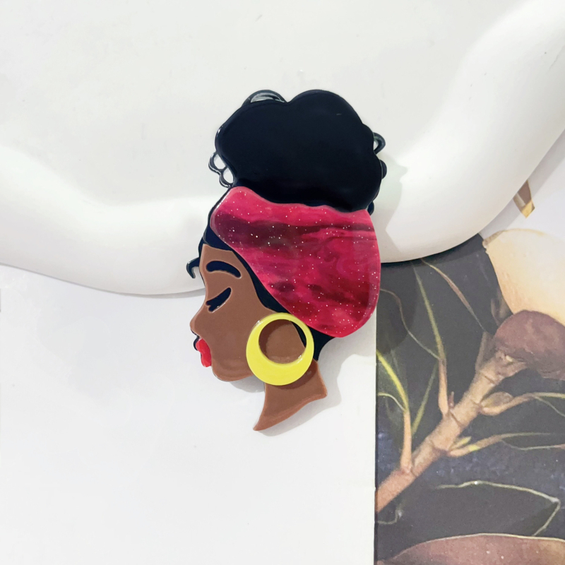 Divat többszínű afrikai lány bross külkereskedelemmel, forró akril jelvény, nagy érzékkel díszítő tű nagykereskedelem