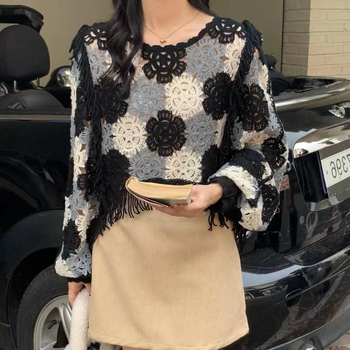 Új tavaszi és nyári vakációs, menő, bojtos kötöttáru, kivágott virágmintás, hosszú ujjú, akasztós mintás pulóver, laza blúz