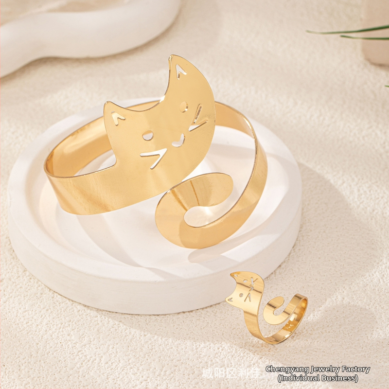 Európsky a americký najpredávanejší mačiatko lesklý náramok prsteň oblek módny roztomilý nezbedný denný dochádzajúci párty doplnky