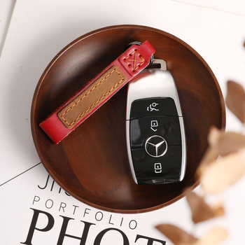 Μπρελόκ αυτοκινήτου από δέρμα αγελάδας για άνδρες και γυναίκες ζευγάρι με χαραγμένο αριθμό, ζώνη anti-lost, υψηλής ποιότητας δέρμα, δημιουργικό απλό δώρο