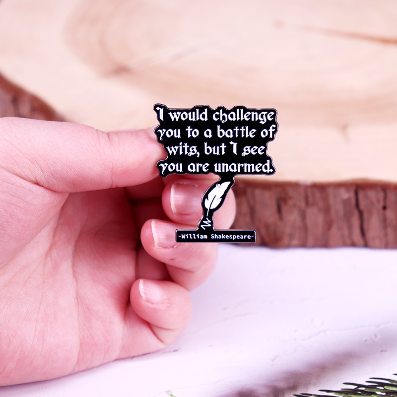 William Shakespeare jelvényes irodalmi zománctű