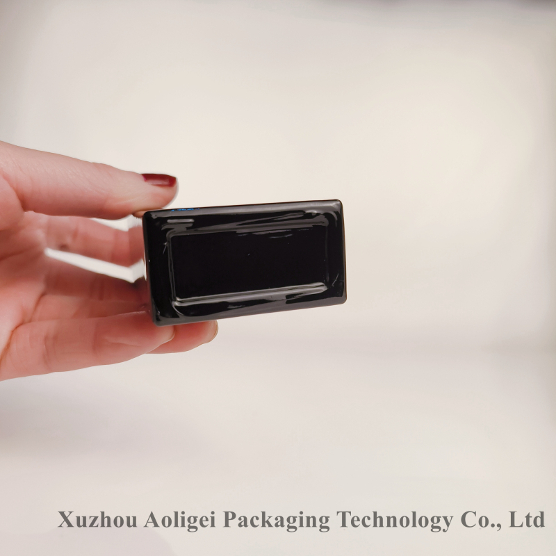 Spot veleprodaja 50ml bajonet kvadratna bočica parfema crna bočica parfema bočica parfema visoka vintage