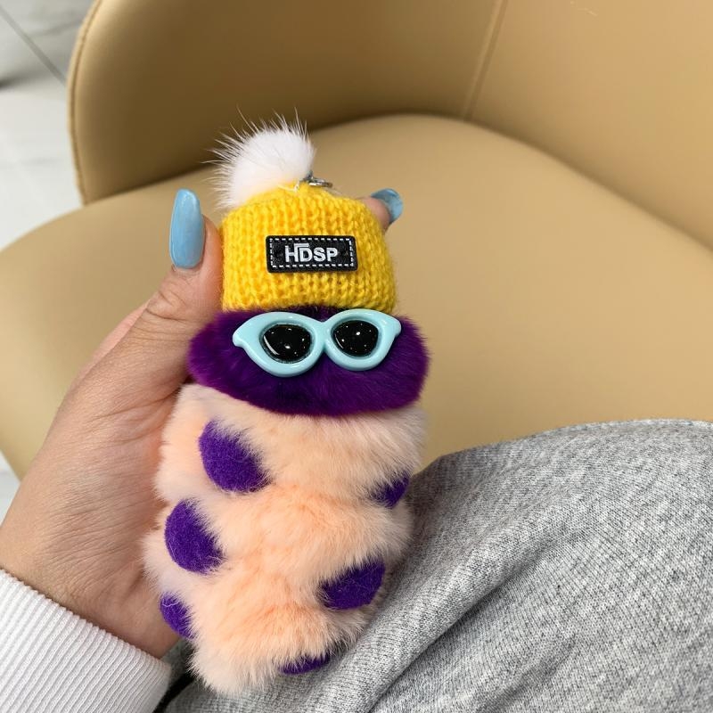 Rex nyúlszőrből készült hernyó medál autós kulcstartóhoz, függőlánc páros baba medál szemüveggel, hajgolyó ékszer