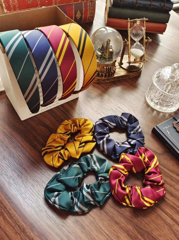 Harry Potter, közös nevén futó sorozat fejpánt, Roxfort, Universal Studios fejpántos hajgyűrű