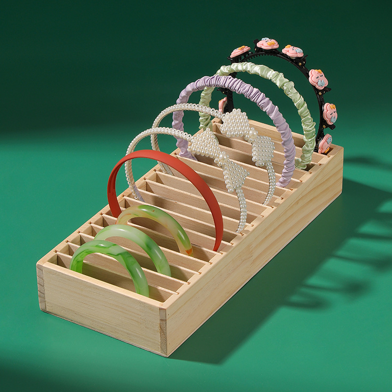 Tömörfa fejpántos tároló állvány, ékszertálca, fejpántos kijelző állvány, karkötő ékszertálca, kelléktartó állvány