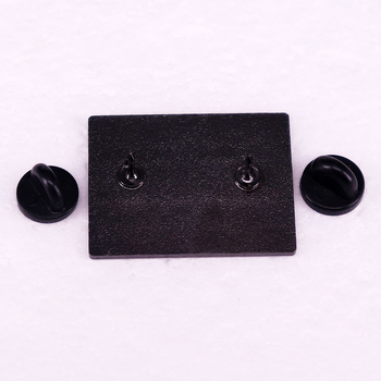 Broșă insignă cu dragoste colorată