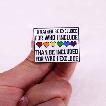 Broșă insignă cu dragoste colorată