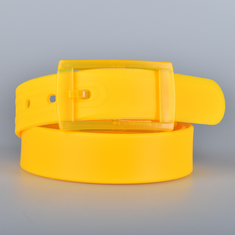 Uniszex Színes Szilikon Tűcsatos Öv Cukorka Színes Fémmentes Fehér és Piros Műanyag Nadrágöv közvetlen gyári eladás