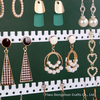 Amazon Hot Earrings Display Stand Αφαιρούμενη Ξύλινη Βάση Κοσμημάτων Σκουλαρίκια Κοσμημάτων Stand Κολιέ Αποθήκευση Rack