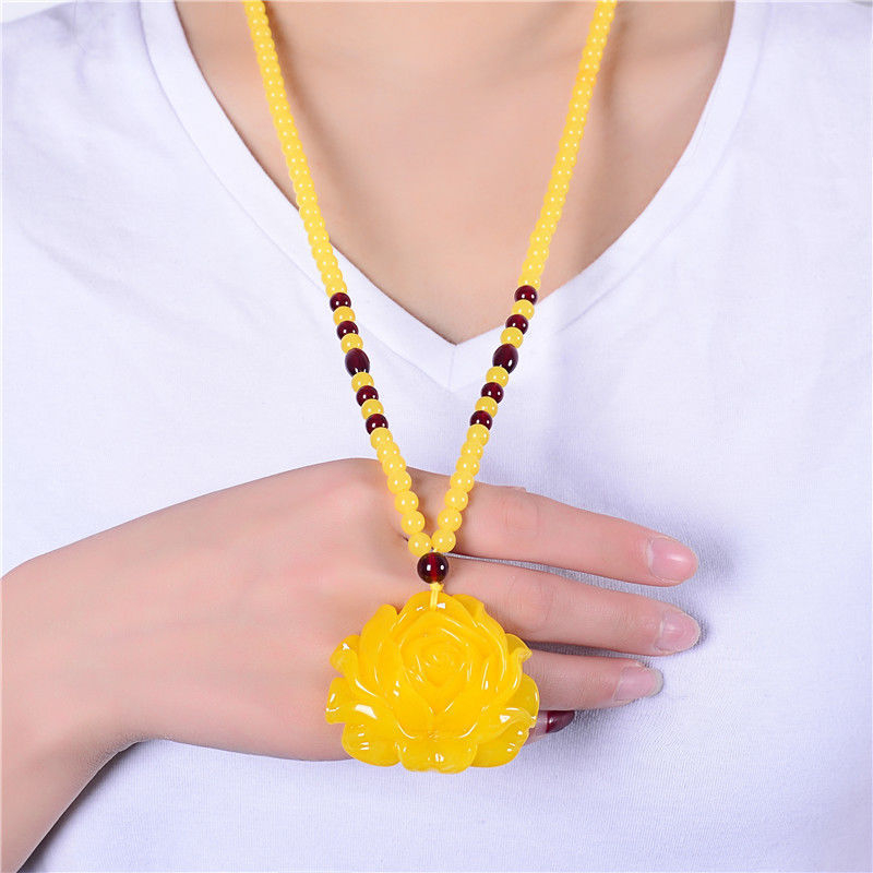 Új Po Bloody pulóverlánc, csúcskategóriás vízcsepp medál, hosszú, sokoldalú nyári utánzatú viaszméz nyaklánc női nyakpánt ajándékba