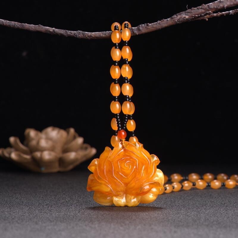 Új Po Bloody pulóverlánc, csúcskategóriás vízcsepp medál, hosszú, sokoldalú nyári utánzatú viaszméz nyaklánc női nyakpánt ajándékba