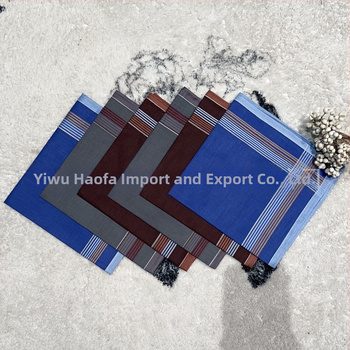 Vyriškas klasikinis dryžuotas tamsios spalvos siūlais dažytas medvilninis rankšluostis, prakaitą sugeriantis rankšluostis, kišeninis kostiumo krepšys, senas rankšluostis