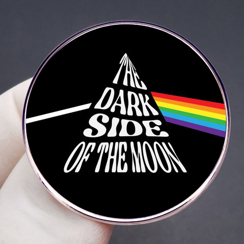 Hold sötét arcú bross Rock Band zenei album Freud jelvénytű fémötvözet jelvény kiegészítők