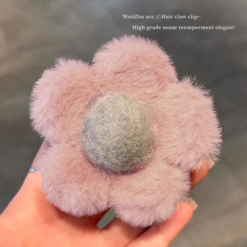 Plüss virágos hajtű női fejpánt, közepes méretű, fejlett érzéki klip, kiber híresség cápacsatos hajtű fejfedő, kis méret