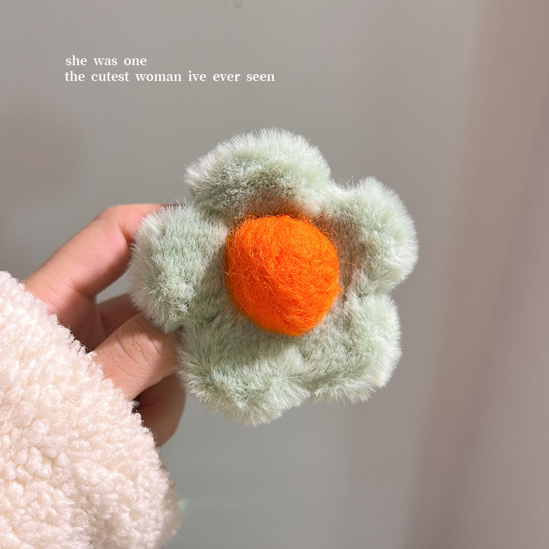 Plüss virágos hajtű női fejpánt, közepes méretű, fejlett érzéki klip, kiber híresség cápacsatos hajtű fejfedő, kis méret