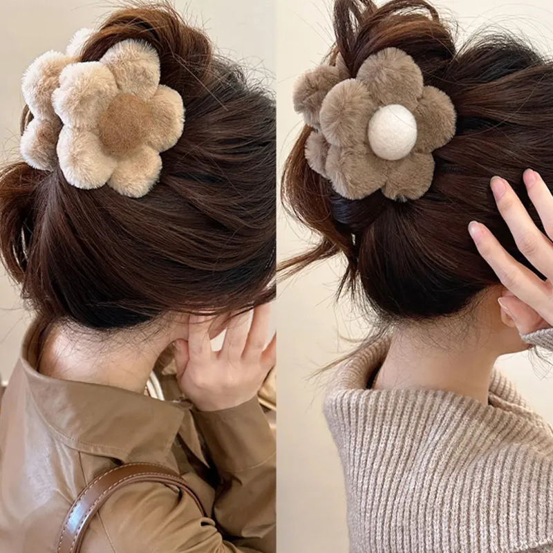 Plüss virágos hajtű női fejpánt, közepes méretű, fejlett érzéki klip, kiber híresség cápacsatos hajtű fejfedő, kis méret