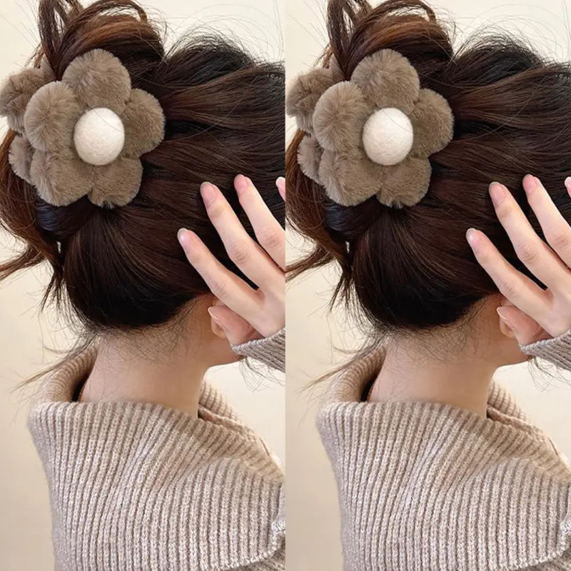 Plüss virágos hajtű női fejpánt, közepes méretű, fejlett érzéki klip, kiber híresség cápacsatos hajtű fejfedő, kis méret