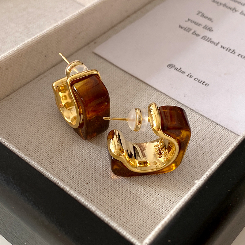 Kvadratiniai „Maillard“ auskarai 2024 m., lengvi, prabangūs, aukštos klasės, rudens ir žiemos auskarai, prancūziški, retro stiliaus, elegantiški, europietiški ir amerikietiški, su ausų sagtimi.