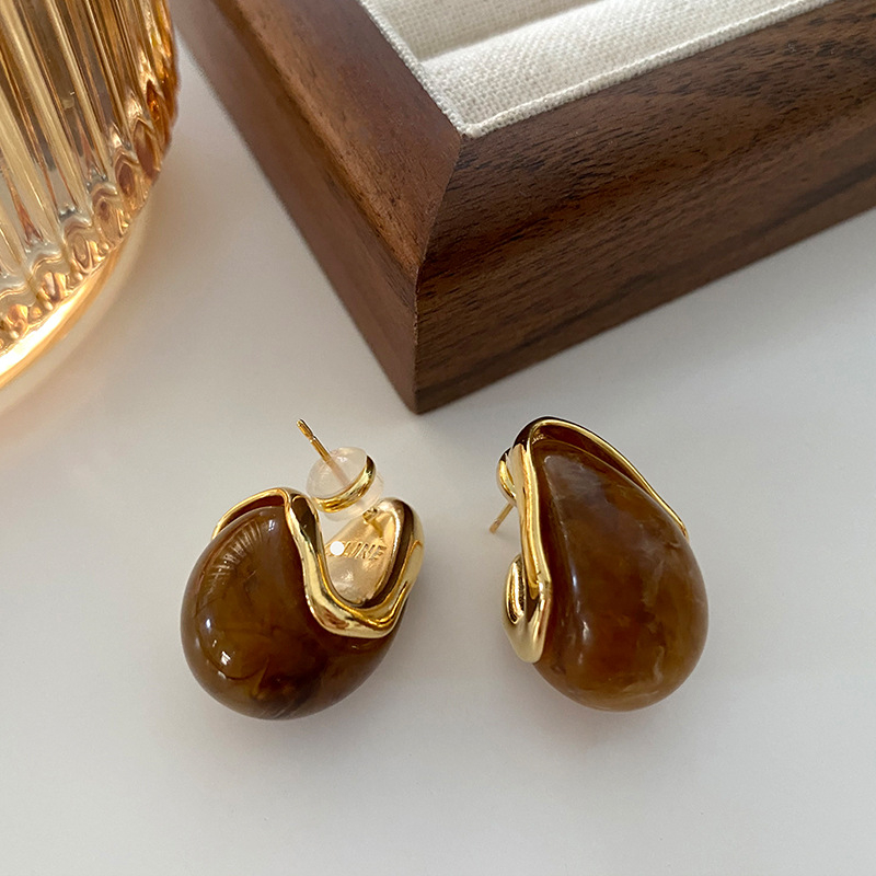 Kvadratiniai „Maillard“ auskarai 2024 m., lengvi, prabangūs, aukštos klasės, rudens ir žiemos auskarai, prancūziški, retro stiliaus, elegantiški, europietiški ir amerikietiški, su ausų sagtimi.