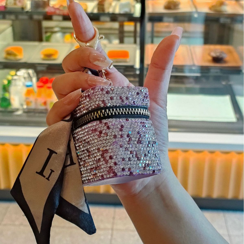 Uus populaarne täisteemant Bluetooth-kõrvaklappide kott miniatuurne kõrge tundlikkusega mündikott ripatsvalgusti luksusliku stiiliga