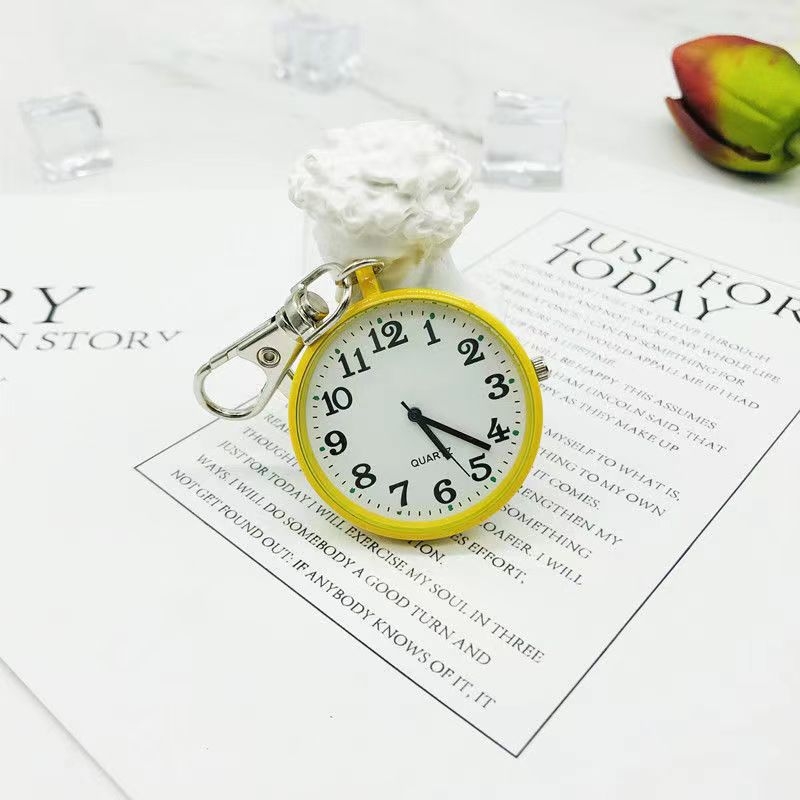 Gyermek ápoló diák kvarc zsebóra időseknek mellkasi óra nagyméretű számlapos digitális óra vizsgálathoz közvetlen gyári értékesítés