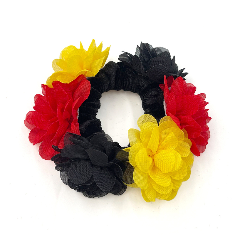 Europoje ir Jungtinėse Amerikos Valstijose naujas ramunėlių plaukų žiedas, saulėgrąžų, arklio uodegos galvutės, virvės, pojūčių vėduoklės, plaukų aksesuarai, imituojantis audinį, storosios žarnos žiedas