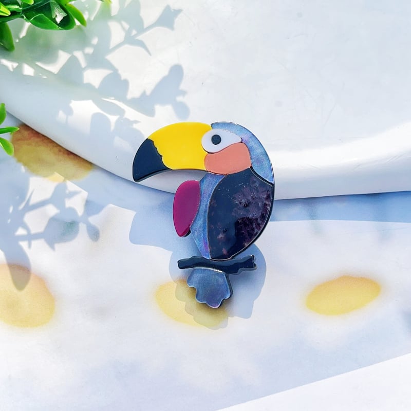 Tarpvalstybinė karšto pardavimo spalvota papūgos sagės segtukas rankomis siuvinėtas akrilinis papuošalų ženklelių krepšys aksesuarai didmeninė prekyba