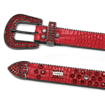 Határokon átnyúló öv férfi és női személyiség hip-hop punk stílusú berakásos, teljes gyémánttal díszített, európai és amerikai új divatos Joker öv nagykereskedelemben