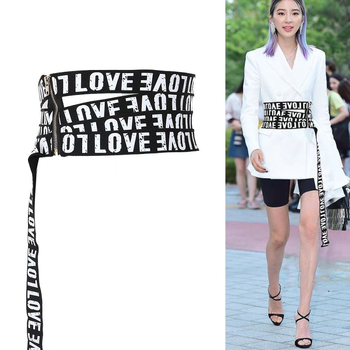 Fustă cu talie elastică, cu litere europene și americane, pentru femei, imprimată versatilă cu salopetă, costum la modă, curea elastică decorativă pentru talie