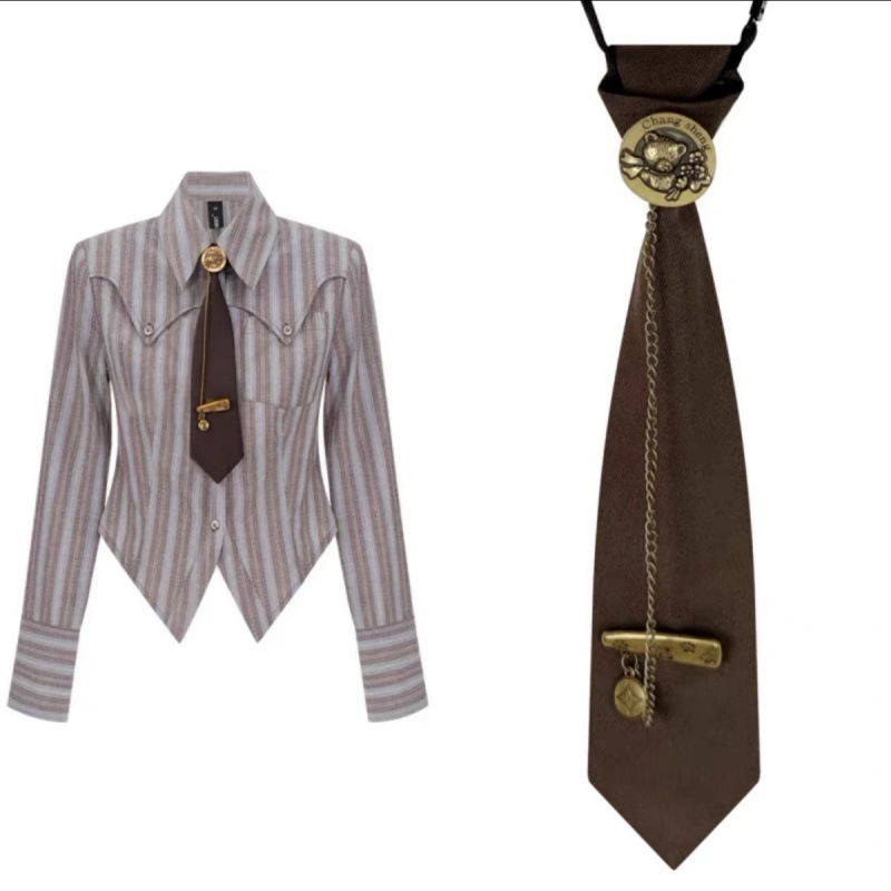 Retro, luxus, kávészínű nyakkendő, bronzszínű fémlánc, mackós kerek fejű kitűződíszítéssel, sokoldalú, nyakkendő nélküli nyakkendő