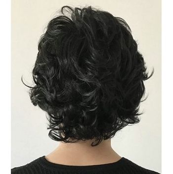 Euroopa ja Ameerika meeste lühikesed lokkis juuksed, kaldus tukk, lühikesed juuksed, tumepruunid mustad kohevad parukad hulgimüügist