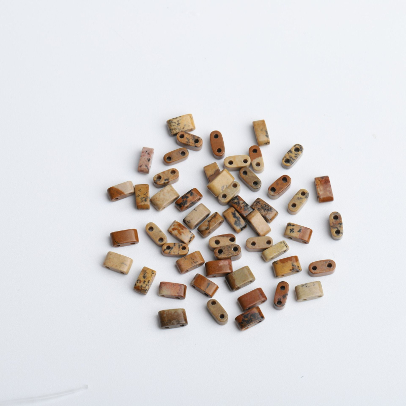 Természetes kőből készült dupla lyukú üveg rizsgyöngy nyaklánc, karkötő TILA gyöngyök DIY négyzet alakú laza gyöngyök kiegészítők anyag