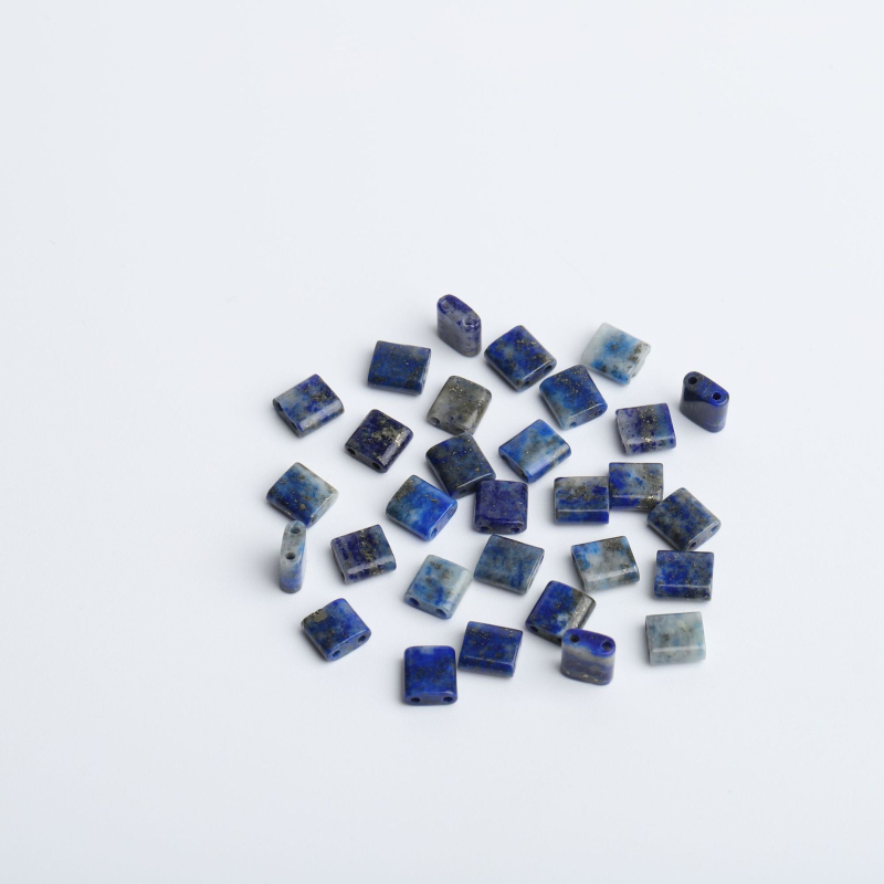 Természetes kőből készült dupla lyukú üveg rizsgyöngy nyaklánc, karkötő TILA gyöngyök DIY négyzet alakú laza gyöngyök kiegészítők anyag