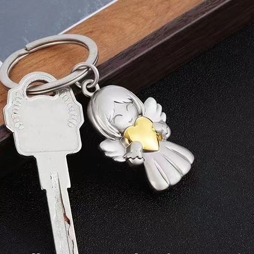 Határokon átnyúló, népszerű szerelmes lány mosolygó angyal kulcstartó őrangyal szív alakú kulcstartó táska medál