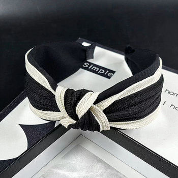 Στυλ Chanel Γυναικείο Κρίκο Μαλλιών με Πλατύ Γείσο Φθινόπωρο και Χειμώνας Μαύρο και Άσπρο Απλό Ψηλό Κρανιακό Τοπ Κοσμήματα Μαλλιών Κάρτα Ρετρό Υψηλής ποιότητας Καπέλα Όλα τα χρώματα ταιριάζουν