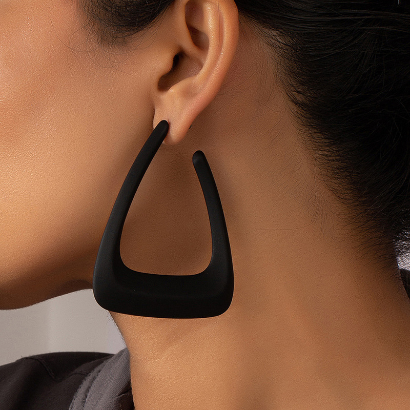 Ευρωπαϊκά και αμερικανικά μεταλλικά γεωμετρικά μεγάλα σκουλαρίκια ιδιοσυγκρασίας, σκουλαρίκια μόδας, σκουλαρίκια προσωπικότητας, ευέλικτα μακριά σκουλαρίκια, σκουλαρίκια