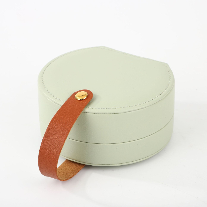 Csúcskategóriás félkör alakú hordozható mini ékszerdoboz hordozható utazási ékszer kiegészítők fülbevalók fülbevaló tárolódoboz bőr doboz