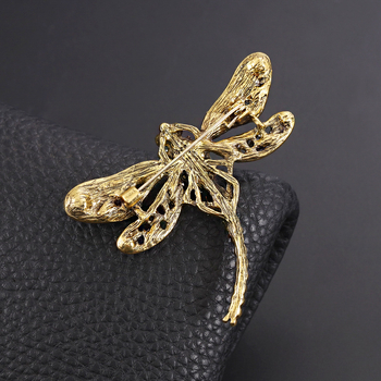 kis méretű ötvözetből készült szitakötő üveg strassz bross retro rovar ruházati tű fényvédő fix virágdíszek