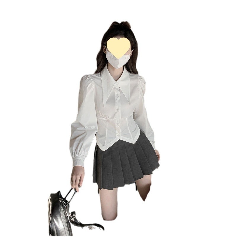 Kis méretű női tavaszi új stílus hegyes gallérral fehér hosszú ujjú ing női főiskolai stílusú blúz belső viselet alap rövid felső