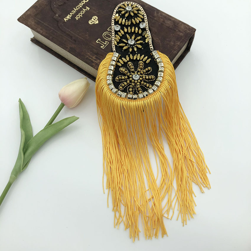 Királyi luxus karszalag, elegáns öltönyruházat, cosplay ékszerek, divatos, finom bojtos epaulettek, unisex