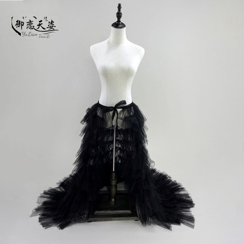 Eiropas un Amerikas pārrobežu garie sieta šūšanas kūkas svārki ar seksīgu, universālu mežģīņu augstu jostasvietu un krokotu tutu svārkiem